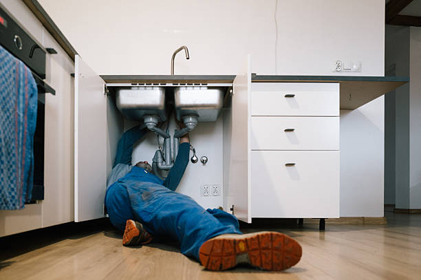 Professional Emergency Plumber technician working in Owens Cross Roads, AL